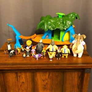 Disney Zootopia Playset with Characters